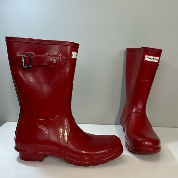 Hunter Shoes - Hunter Original Short Gloss Rain Boots Size 8